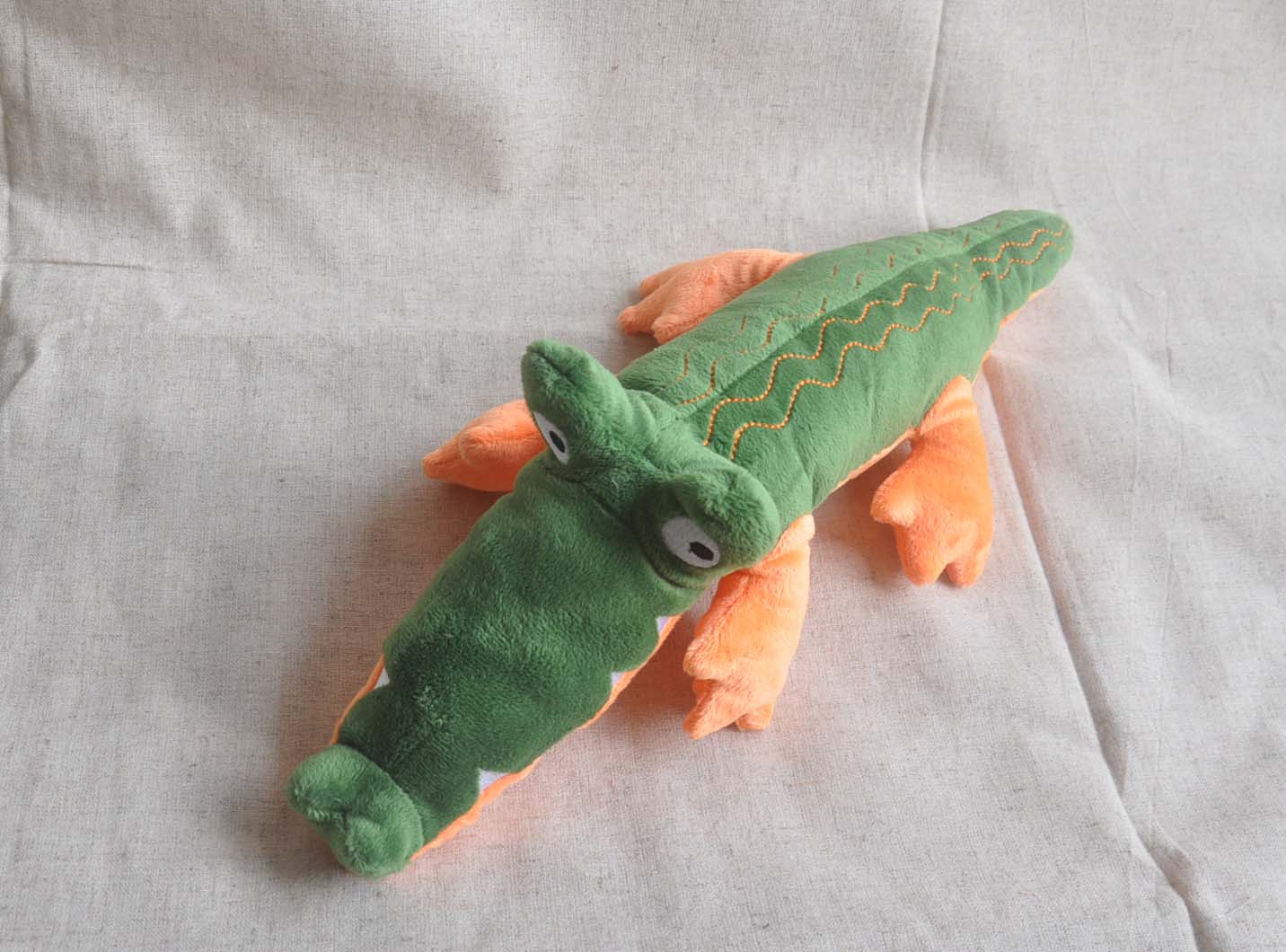 Chinese plush toy of green crocodile